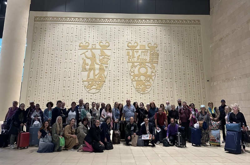 Your Tour group in Departure