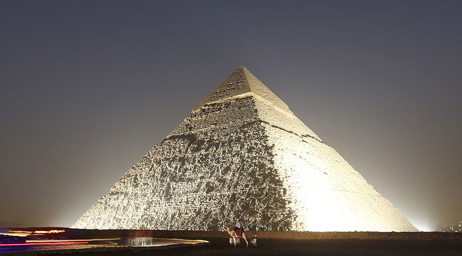 Discovering the Secrets of the Pyramids: Inside Look at Egypt’s Iconic Monuments